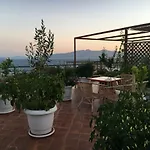 Hotel Gjoni