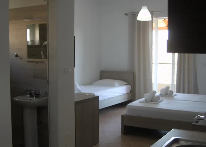 Gjoni 3* Sarandë